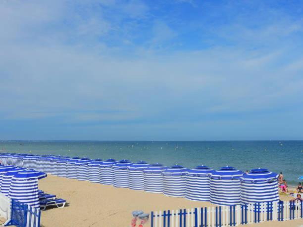 "Magnifique 2 Pieces " 150M Plages Et 500M Centre De 꺄부흐 외부 사진
